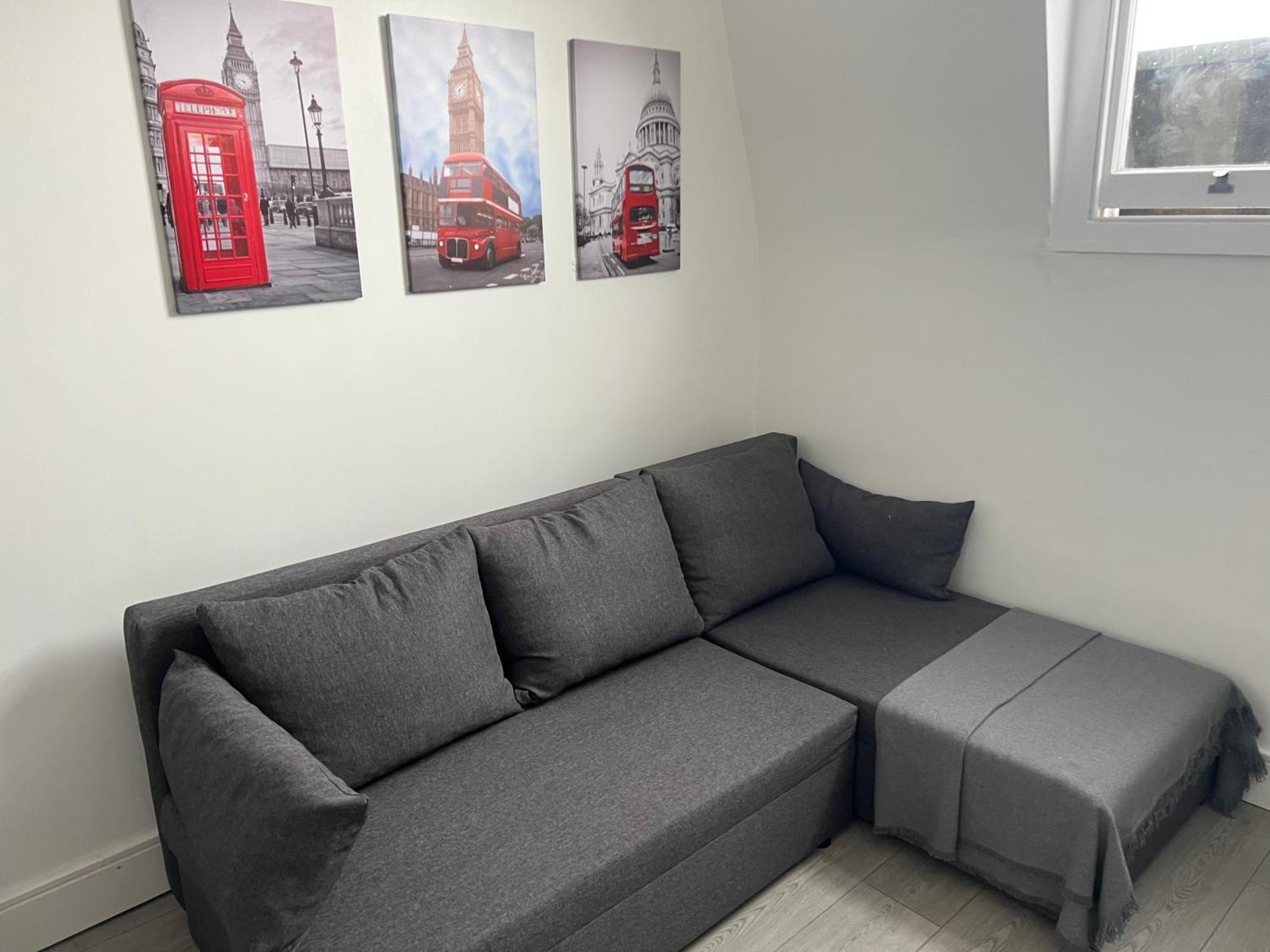 Appartamento 2 Bed In On 3rd Floor - Newly Refurbished - No Lift *